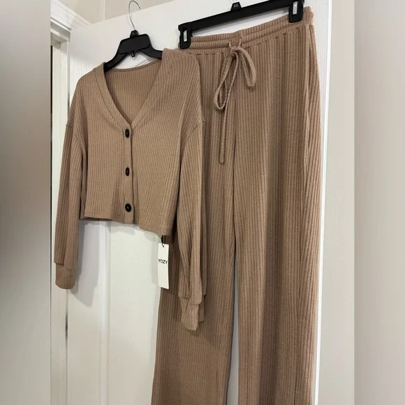 Brown Ribbed Coordinating Pant Set, NWT - Picture 4 of 8